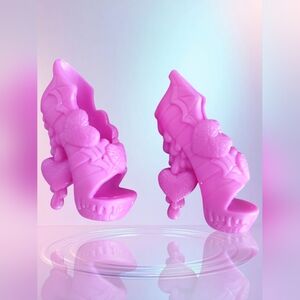 MONSTER HIGH Doll - CREEPATERIA‎ Draculaura- Replacement Pink Shoes